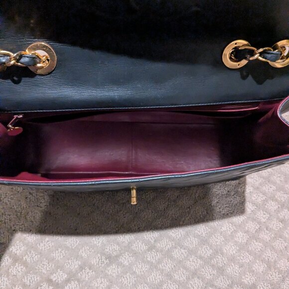 Chanel Vintage Maxi Jumbo Classic Flap Bag Lambskin Leather - Picture 6 of 7